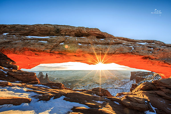 Mesa Arch Canyon Zhuokang Jia