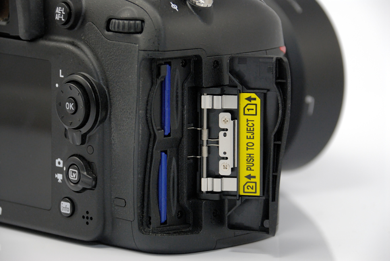 Nikon D7100, Reflex, Entry-level, slot SD