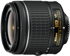 Nikkor AF-P DX 18-55mm, novità