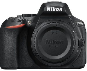 Nikon-D5600, CES-2017, novità