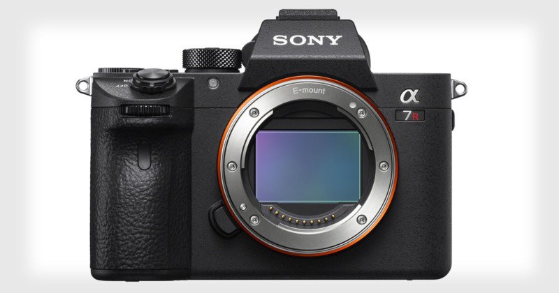 Sony a7R III, aggiornamento firmware