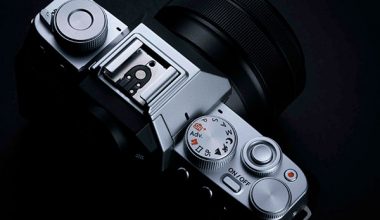 Fujifilm X-T200, mirrorless,