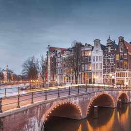 Amsterdam Canale ora blu e luci