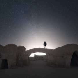 fotografia notturna sul set di star wars nel viaggio fotografico in tunisia
