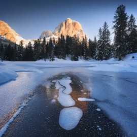 Tofana di Rozes innevata