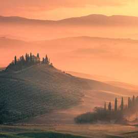 alba al podere belvedere dal viaggio fotografico val d'orcia