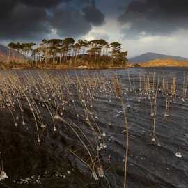 tramonto lago derryclare irlanda