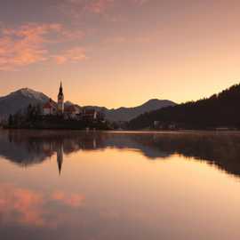 Lago di bled alba