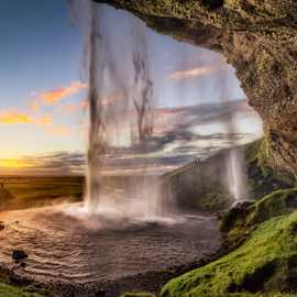 Seljalandsfoss al tramonto