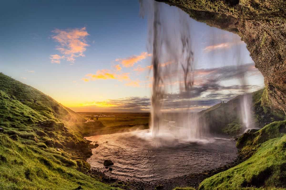 Cascata Seljalandsfoss