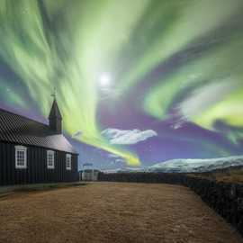 arurora boreale su budir, viaggio fotografico islanda